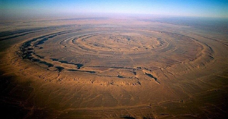 Top 5 cele mai ciudate descoperiri făcute sub nisipurile din Sahara